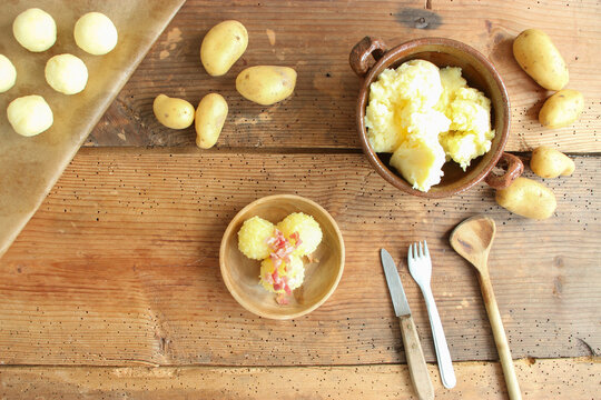 Kartoffel Kn&ouml;del Kl&ouml;&szlig;e mit Speck
