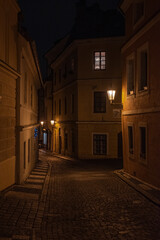 City_Praga_night_5