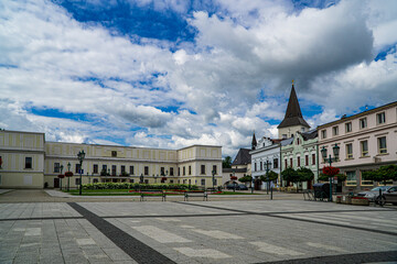 Karwina w Czechach, rynek na starym mieście latem