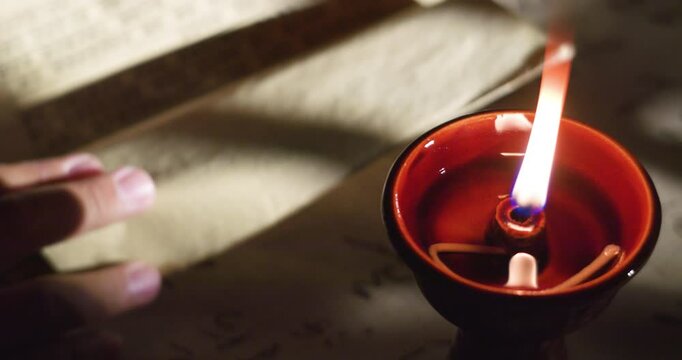 Young China Speaks of Movable Type Printing