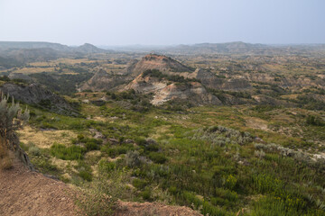 Obraz premium The Badlands rock formations at Theodore Roosevelt National Park, North Dakota