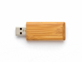 Memoria USB con mango de bambú aislada sobre fondo transparente. PNG.