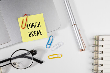 Office Note &ldquo;Lunch Break&rdquo; Set on Office Desk &ndash; Time-Out & Wellness Concept