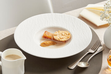 Apple cake with caramel