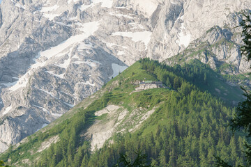 Aussicht auf das Purtschellerhaus im Berchtesgadener Land