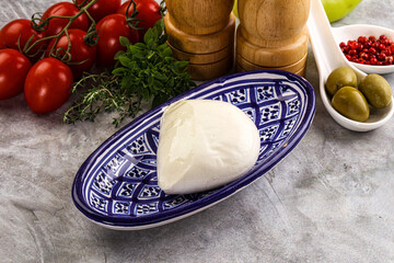 Gurmet organic mozzatla dairy cheese