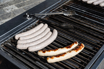 Bratw&uuml;rste auf dem Grill, Schweiz
