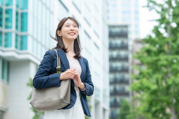 女性　ビジネス