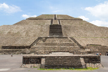 View of the  Pyramid of the Sun and Avenue of Death  Teotihuacan Mexico City, UNESCO World Heritage