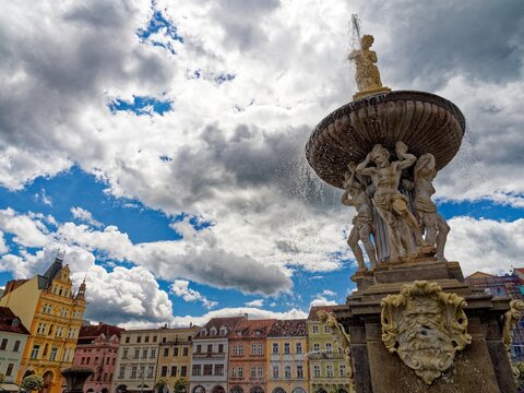 Samson-Brunnen am Marktplatz in Budweis