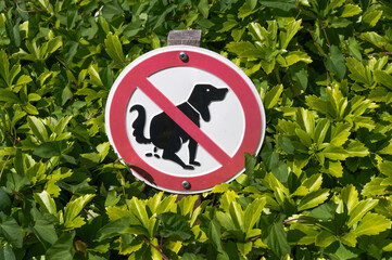 Please remember to respect the space by not allowing your dog to leave waste in the greenery