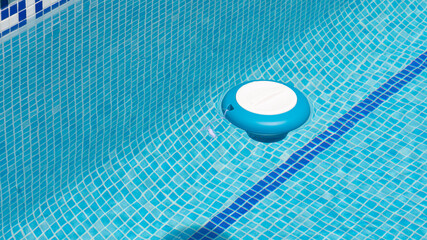 chlorine in the pool in summer