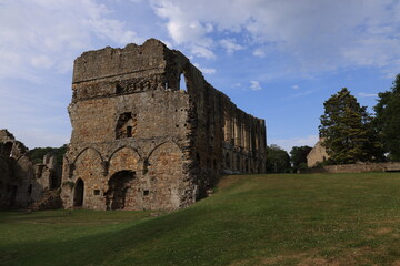 easby abbey in richmond