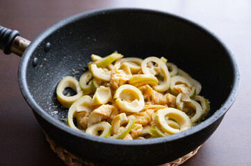 ハチクと揚げの味噌炒め