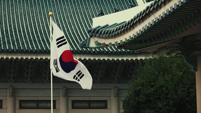South Korea National flag fly at Cheong Wa Dae (Blue House) as the former presidential residence and diplomatic reception halls of South Korea.