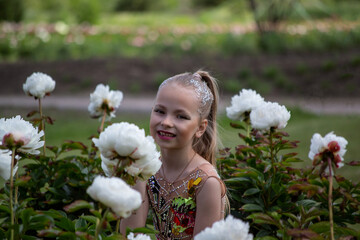 girl with flowers