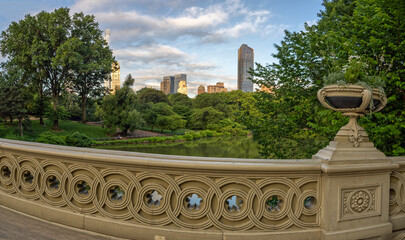 Bow bridge early morning un summer