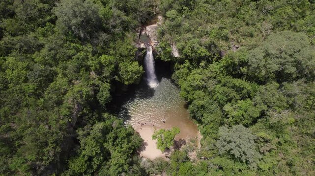 BRAZILIAN BIG AND BEAUTIFUL WATERFALL - CACHOEIRA DO ABADA, GOI&Aacute;S