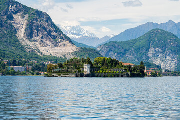 isola dei pescatori on lake maggiore