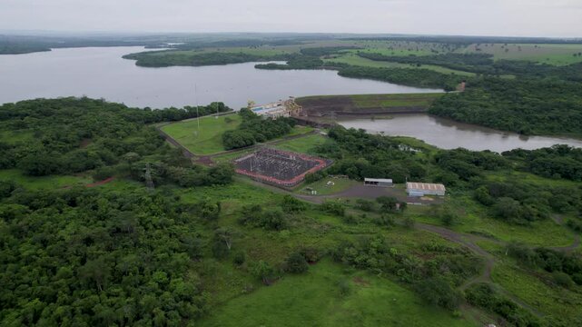HYDROELECTRIC POWER PLANT OPERATING - USINA HIDROEL&Eacute;TRICA EM GOI&Aacute;S - BRASIL