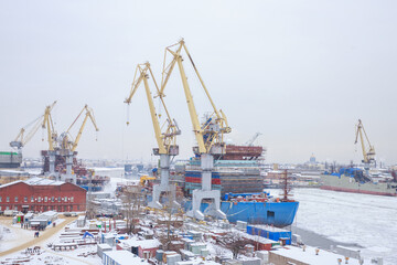 Construction of an icebreaker at a shipyard.