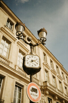 Lamp Post with Clock