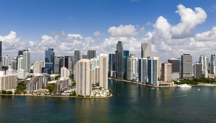 Fototapeta premium Panorama of Brickell in Miami. Panorama of Miami skyline on a sunny day. Panorama view of Miami Beach and Brickell. Brickell famous panorama. Miami downtown landscape.