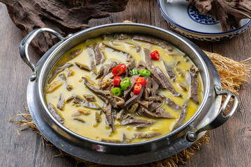 Spicy and sour mutton soup