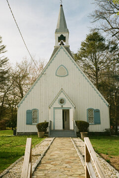 quaint church in Connecticut in the spring
