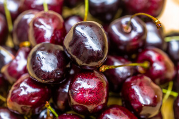 Cerises noires