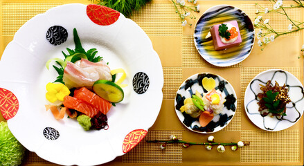 日本の会席料理　お造りと旬の小鉢3種