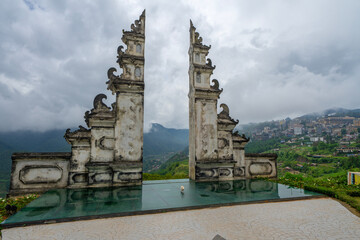 Moana Sapa, is most popular virtual paradise. In recent years, Sapa tourism has had many beautiful virtual check-in points to serve