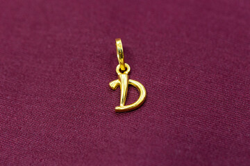 Gold pendant