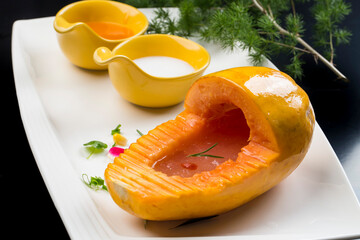 Hawaiian Papaya Stewed Clam