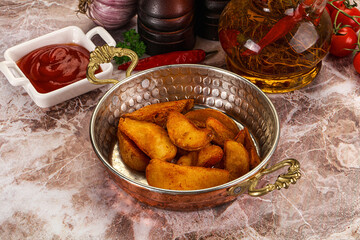 Fried rustic golden Idaho potato