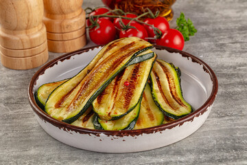 Grilled young zucchini for snack
