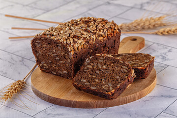 Browl rye bread with seeds