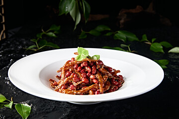 Fried whitebait with peanuts