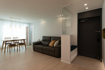 It is a good idea to build a partition wall in a house where the entrance is directly open..jpg