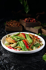 Shanxi-style Laba garlic, pepper, beans and fried fish