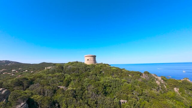 La tour g&eacute;noise de Campomoro en Corse, Corsica
