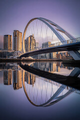 Fototapeta premium Futuristic Curved Bridge Design Architectural Rendering