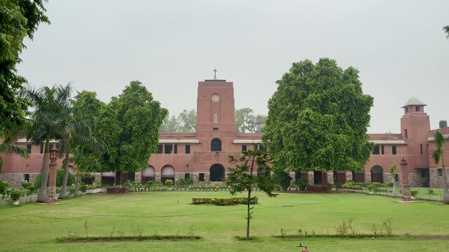 4K Cinematic Video of St Stephen's College New Delhi During Day Time