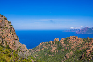 Sur la route côtière des Calanches de Piana en Corse du Sud en France