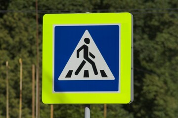 pedestrian crossing sign