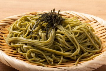 茶蕎麦（抹茶）ざる蕎麦