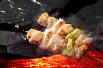 焼き上がる焼き鳥イメージ