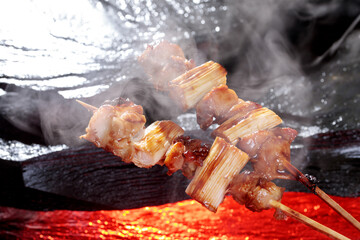 焼き上がる焼き鳥イメージ