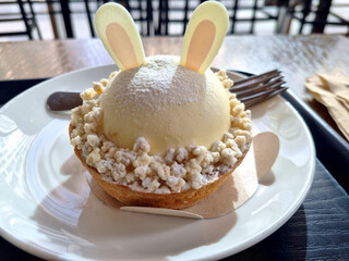 Cute Bunny Dessert on Plate in Cafe, Close-up of Adorable Ice Cream Pastry