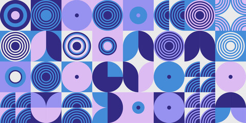 Geometric pattern with concentric circles and half-moons